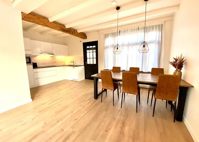 The Island Life Beach House 1